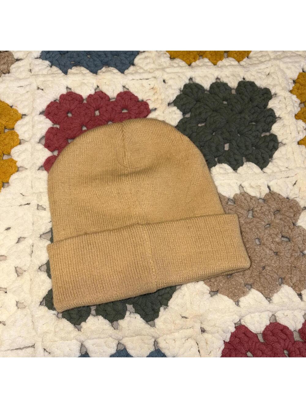 Modelo Cerveza Cuffed Beer Embroidered Beanie Hat Tan Unisex One Size Stretch - Picture 4 of 5